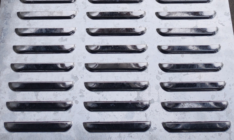 百葉孔鐵板沖孔板產品展示